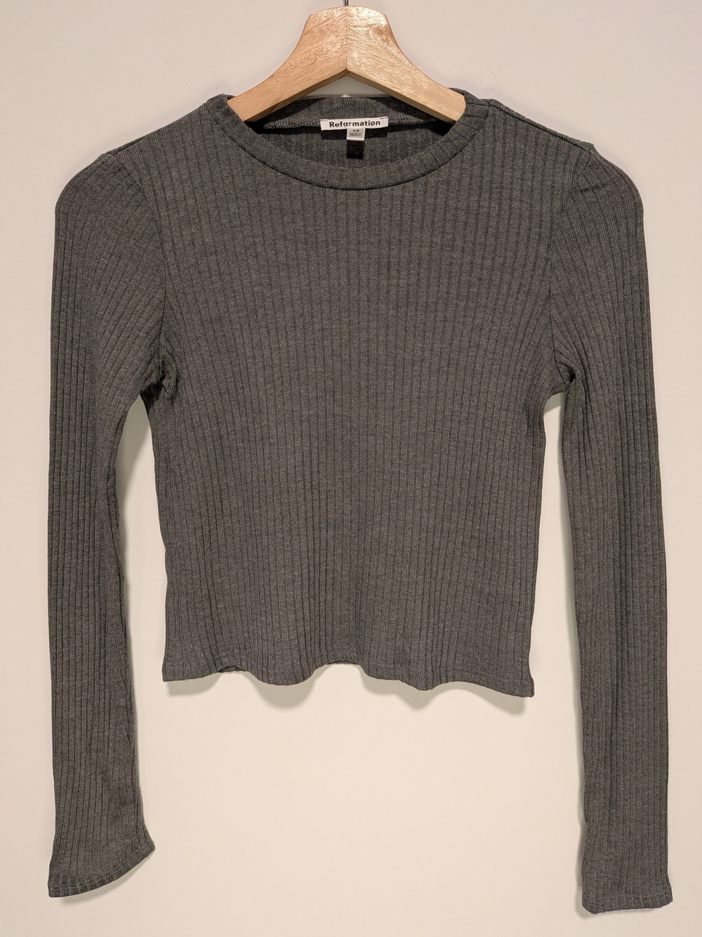 Reformation Ribbed Long Sleeve Crop Top Women's XS Gray Tencel Modal